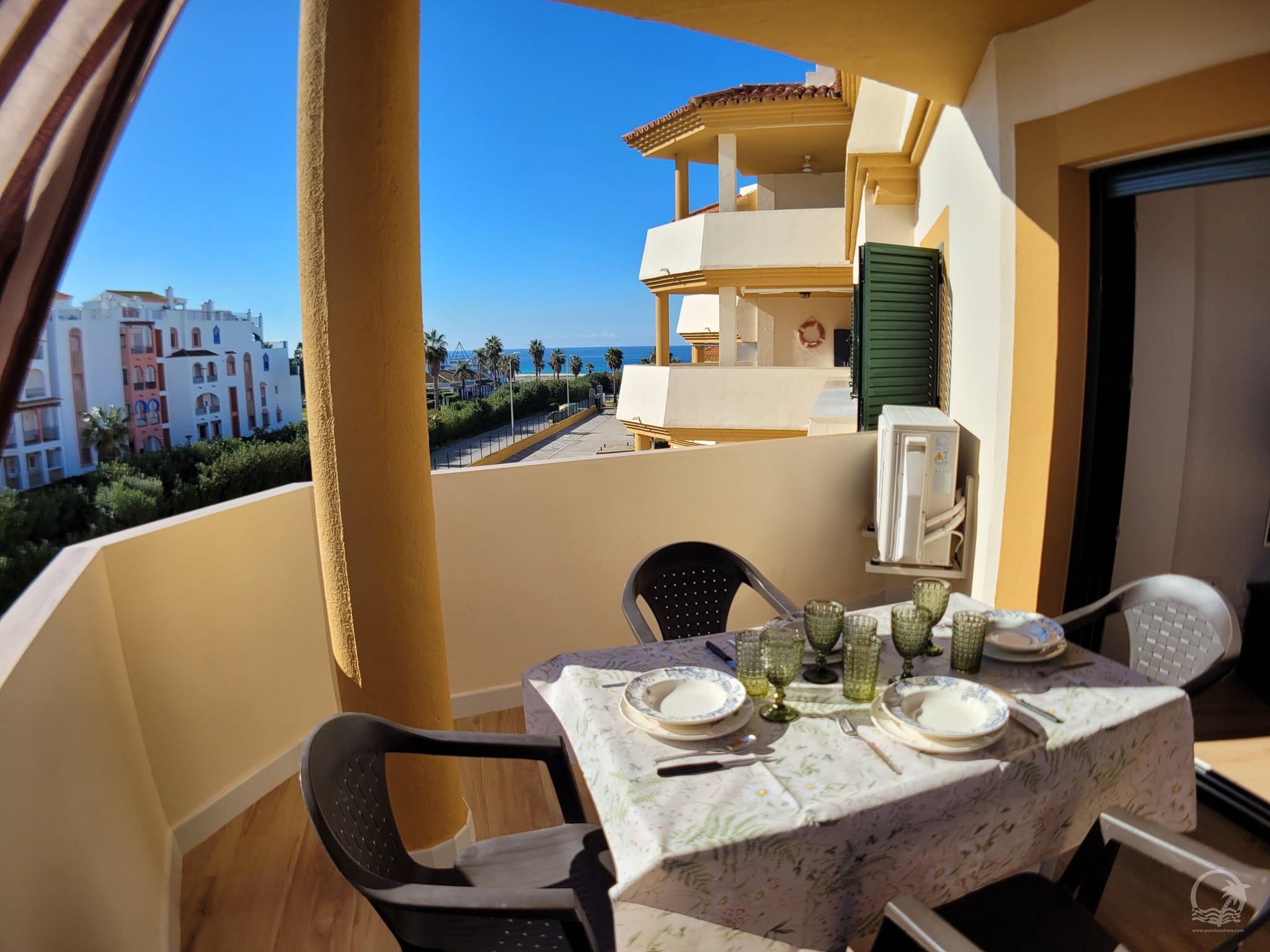 Apartamento de 2 dormitorios y 2 baños en la urbanización Mar de Plata en Atlanterra - Fotografía inmueble