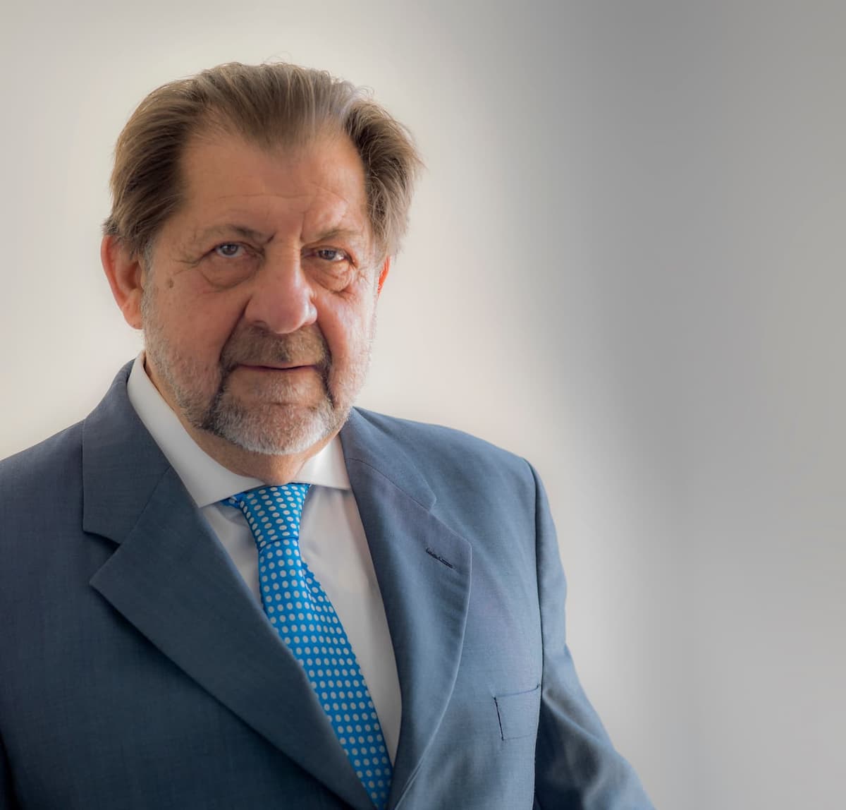 Pedro Ballesta - Fundador