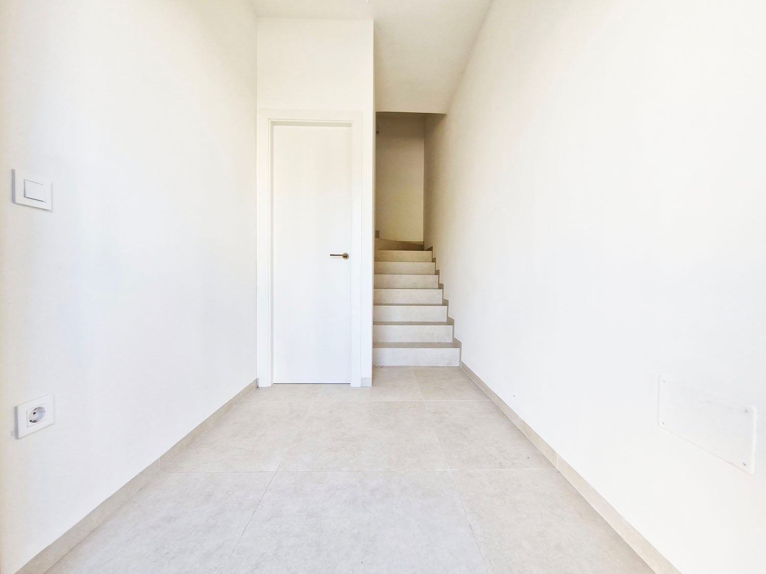 Exclusivo apartamento con impresionantes vistas en una ubicación privilegiada de Barbate - Imagen de la propiedad