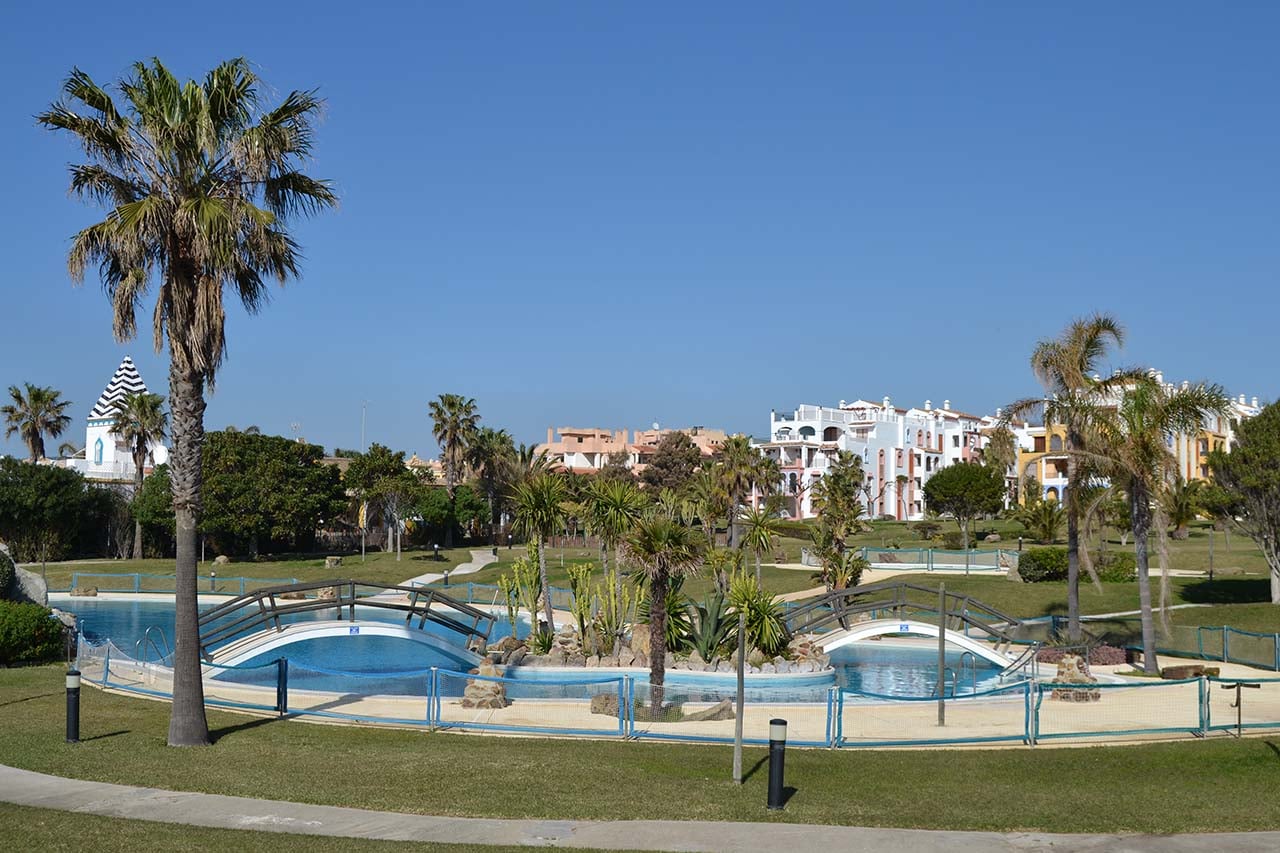 Apartamento de 2 dormitorios y 1 baño en la urbanización Atlanterra Playa en Atlanterra - Fotografía inmueble