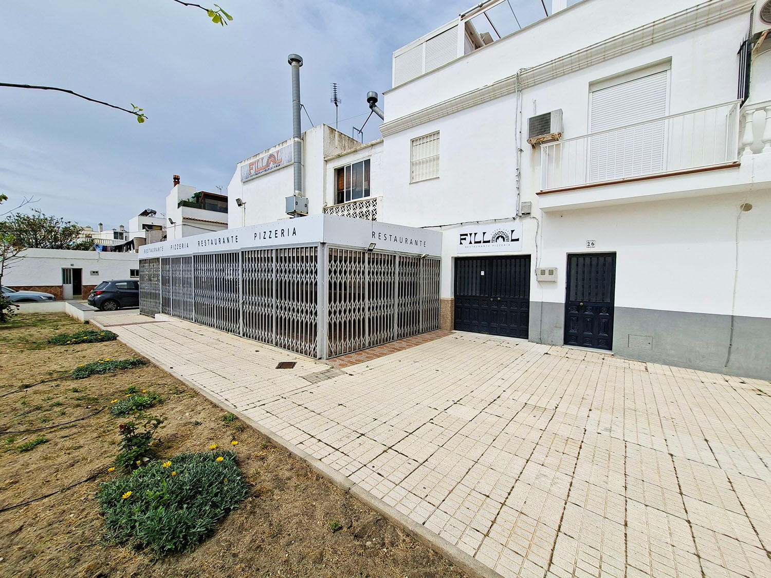 En venta local comercial en Zahara y vivienda - Imagen de la propiedad