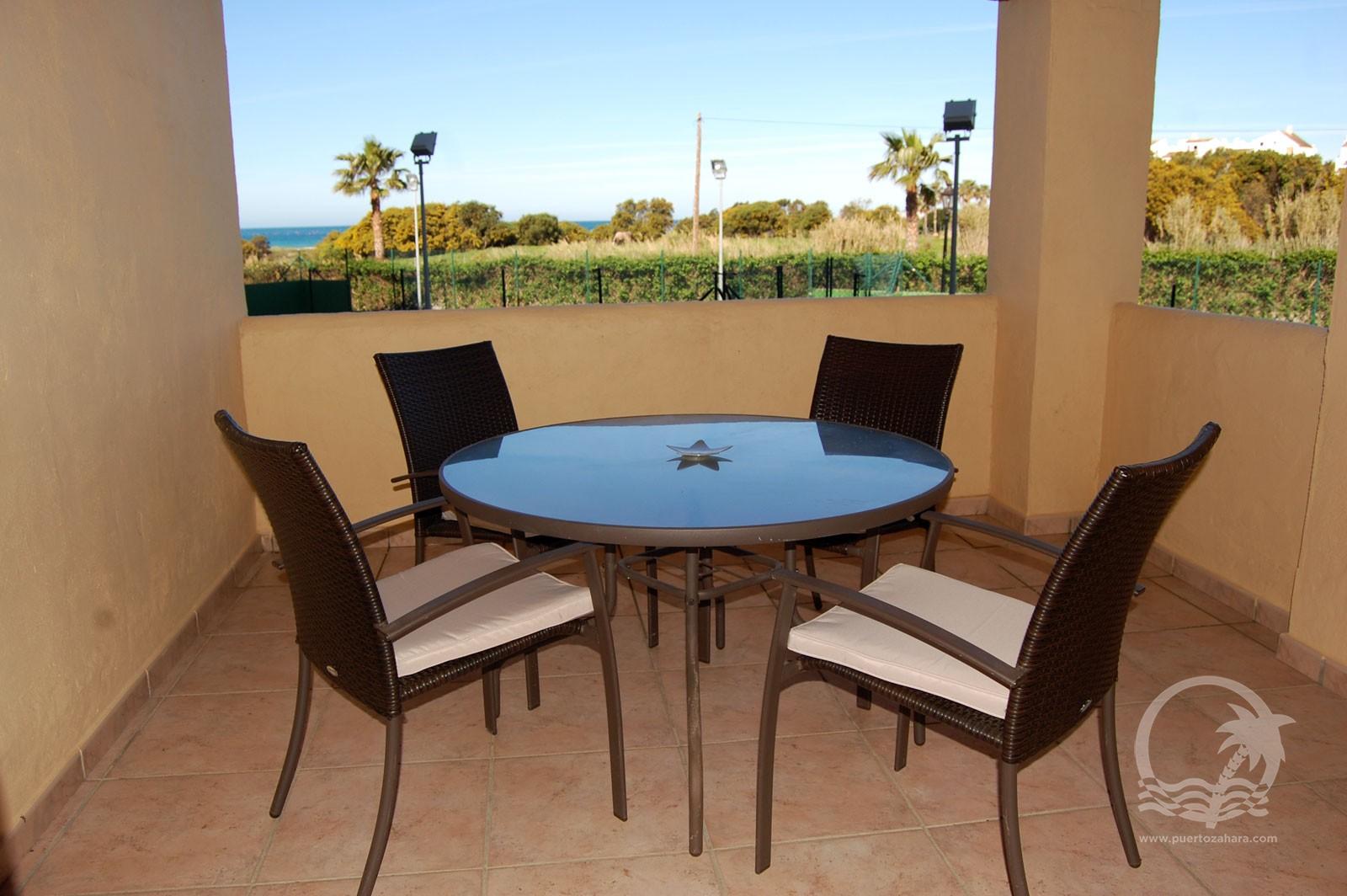 Apartamento de 2 dormitorios y 2 baños en la urbanización Jardines de Zahara en Atlanterra - Fotografía inmueble