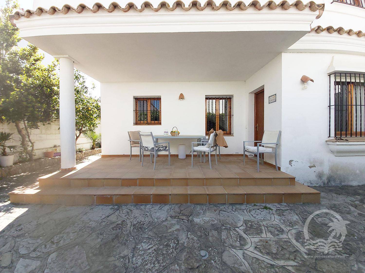 Se vende casa en el pueblo de Zahara de los Atunes. - Imagen de la propiedad