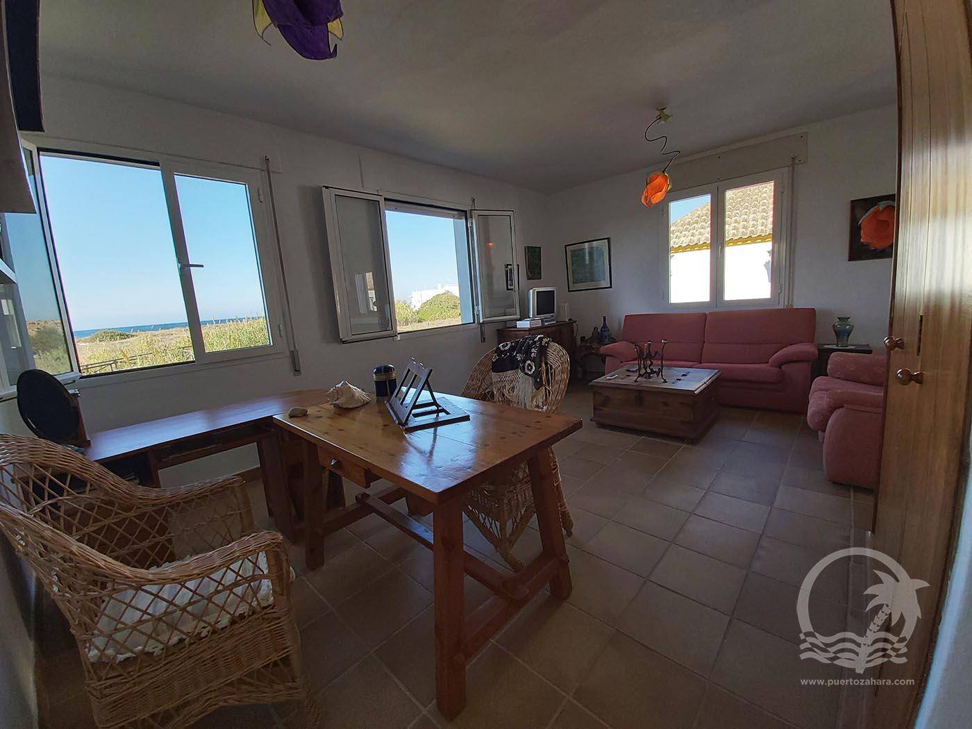 EN VENTA APARTAMENTO FRONTAL EN ZAHARA DE LOS ATUNES - Imagen de la propiedad