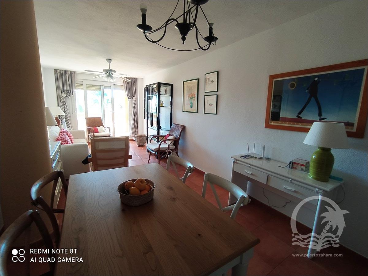 Apartamento de 3 dormitorios y 2 baños en la urbanización Atlanterra Costa en Atlanterra - Fotografía inmueble