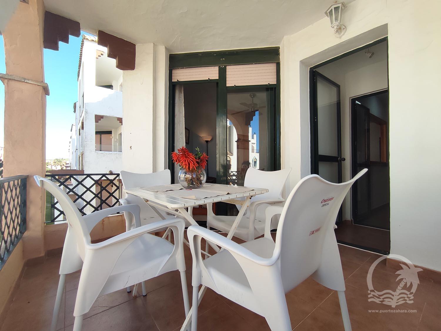 Apartamento de 2 dormitorios y 1 baño en la urbanización Atlanterra Playa en Atlanterra. - Fotografía inmueble