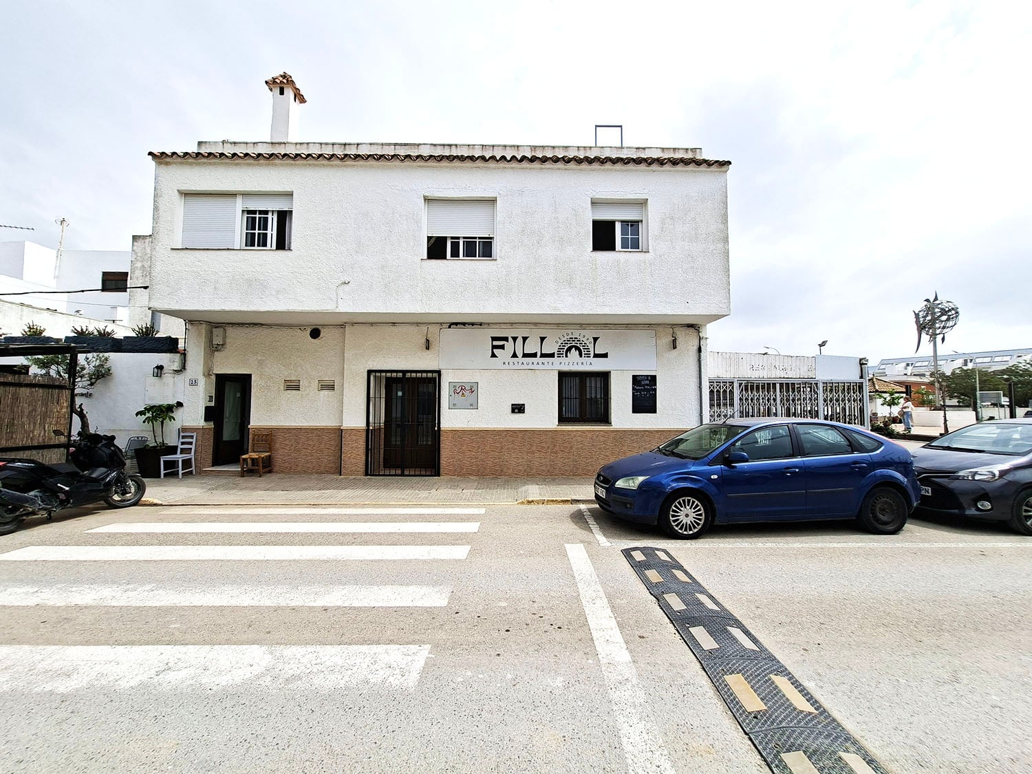 En venta local comercial en Zahara y vivienda - Imagen de la propiedad